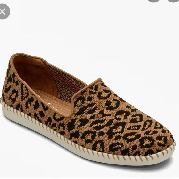 Skechers Shoes - NEW Skechers saint tropez animal print slip on flats shoes